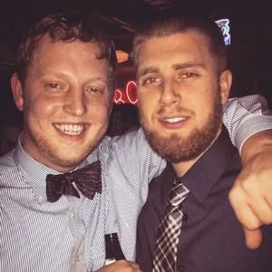 Meet your Posher, Lee